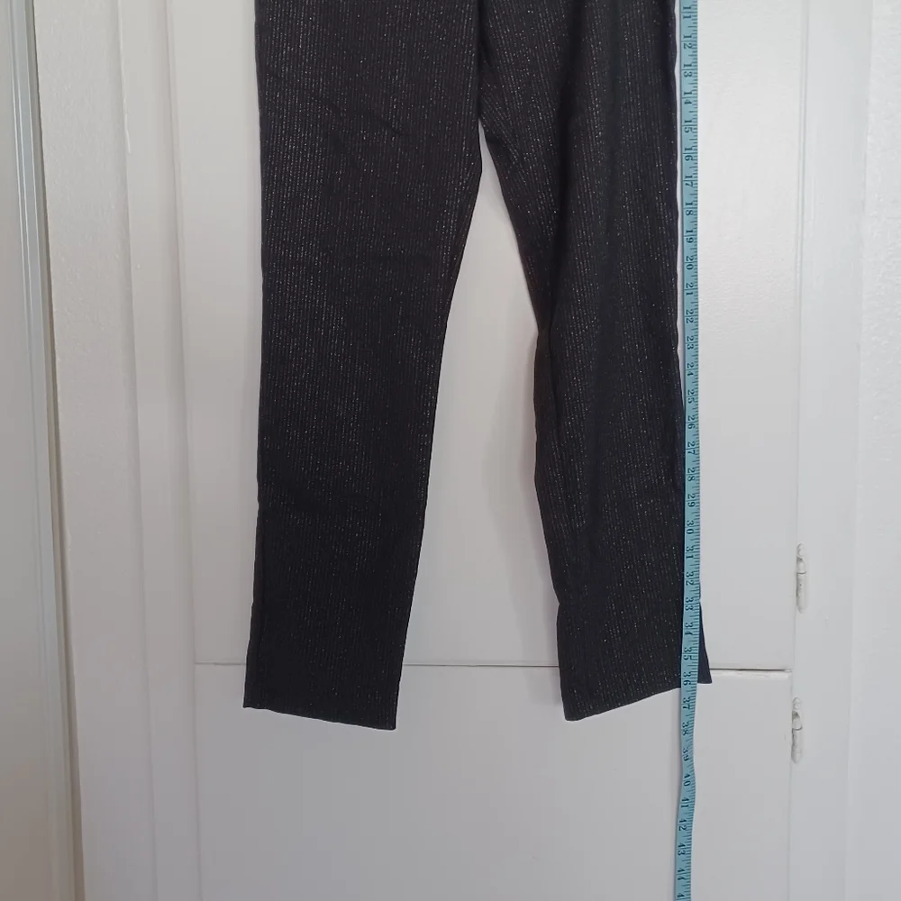 Worthington Slim Leg Black w/ Gold striped threading - size 4 - Picture 3 of 8